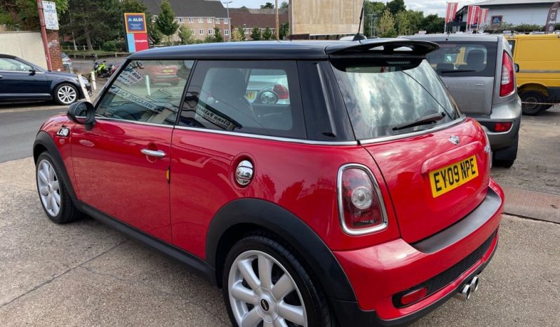 
								MINI Hatch 1.6 Cooper S Euro 5 3dr full									