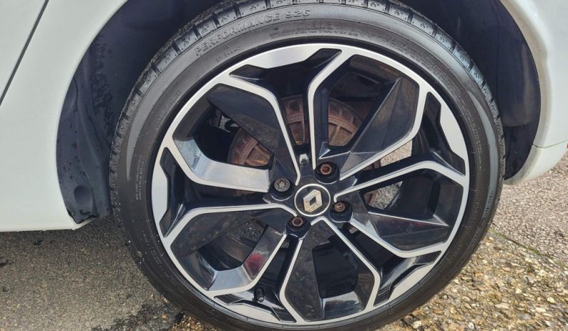 
								Renault Clio 2017 full									