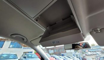 
									VOLKSWAGEN Touran 2013 full								