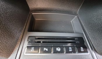 
									VOLKSWAGEN Touran 2013 full								