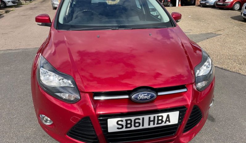 
								Ford Focus 2012 full									