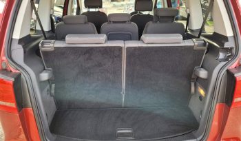 
									VOLKSWAGEN Touran 2013 full								